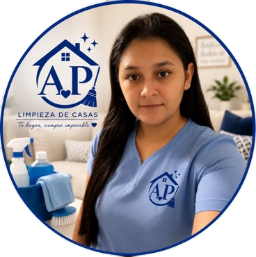 Areli Cleaning Service logo
